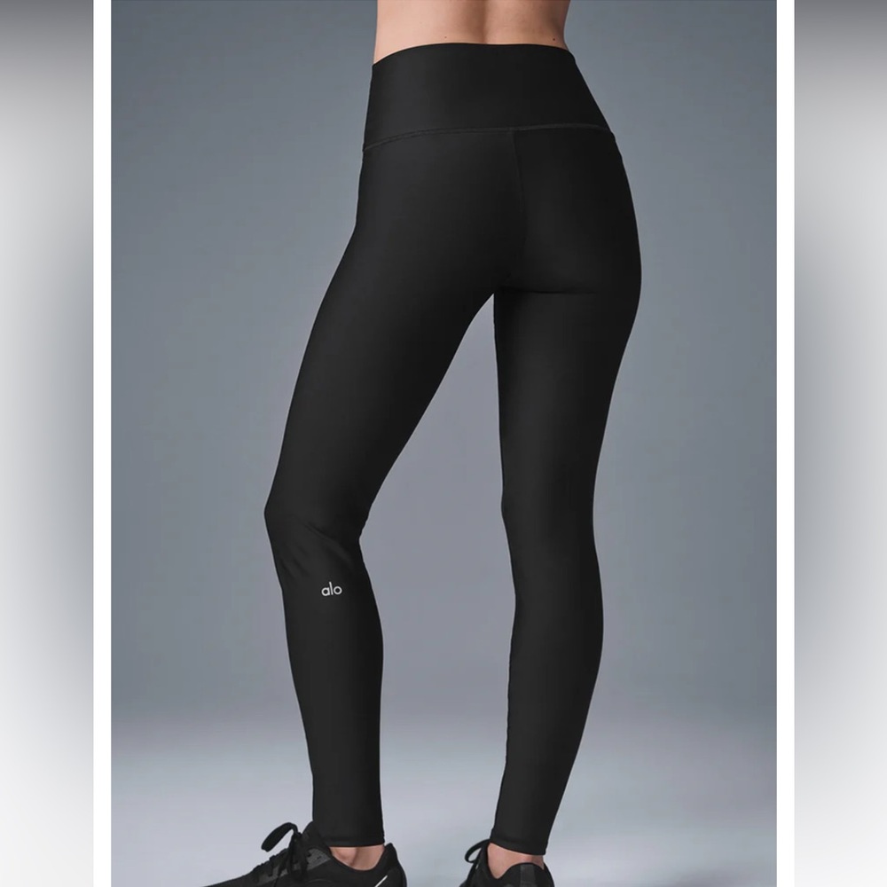 Alo High-Waisted Black Leggings